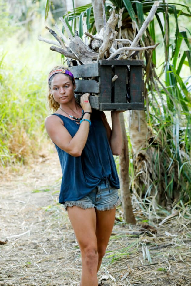Watch Survivor Online: Season 35 Episode 7 - TV Fanatic