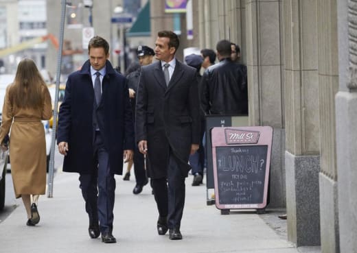 Suits season 7 episode 4 online hotsell