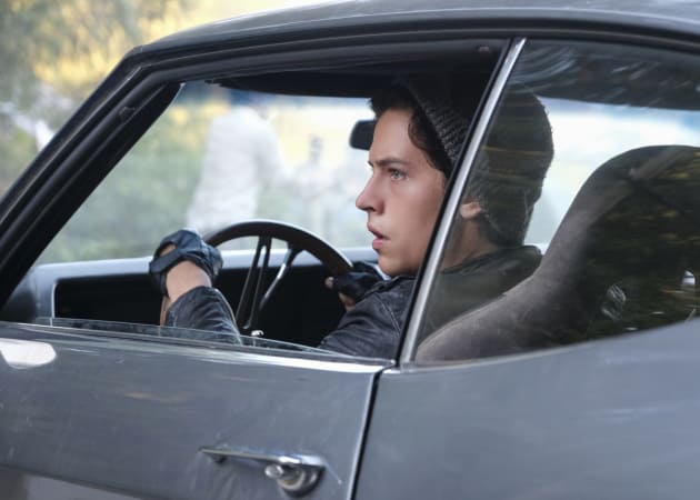 Race To The Finish - Riverdale Season 2 Episode 6