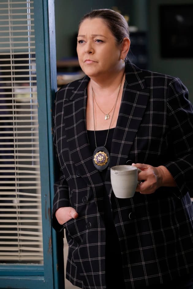 Dixon Wants Answers - Law & Order Season 22 Episode 5
