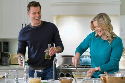 Mike and Hannah Spend Time in the Kitchen