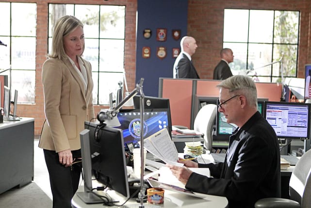 Medals and Murder - NCIS