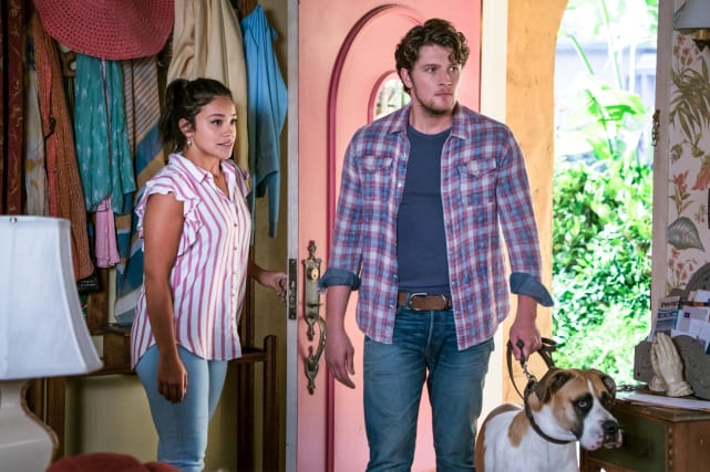 Jane and (New) Michael - Jane the Virgin