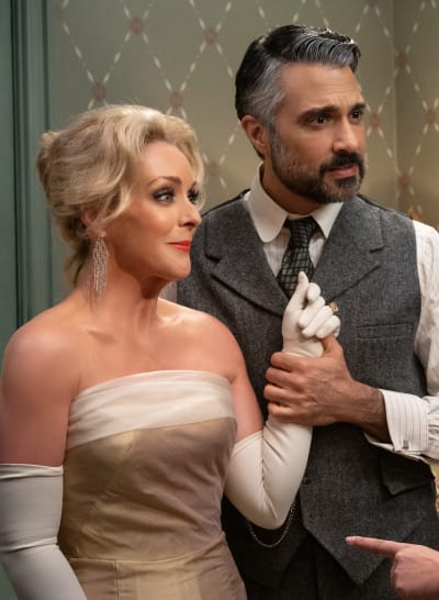 The Lovely Couple - Schmigadoon! Season 1 Episode 5