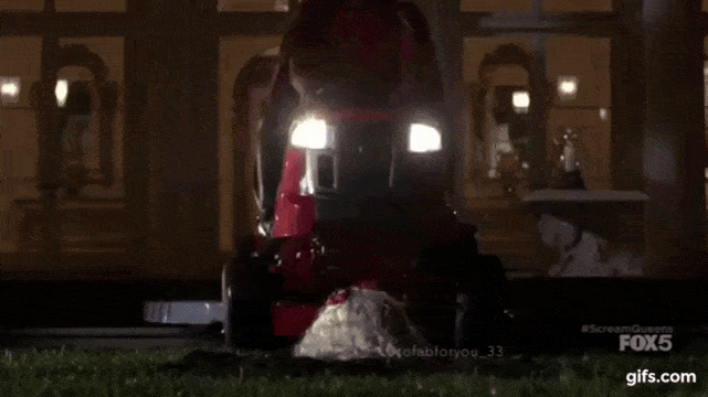 Mowing Down - Scream Queens