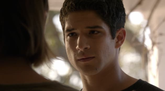 Teen Wolf Season 5 Episode 12 Review Damnatio Memoriae Tv Fanatic