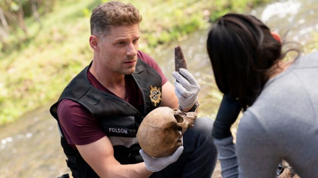 CSI: Vegas Season 2 Episode 13 Review: Boned