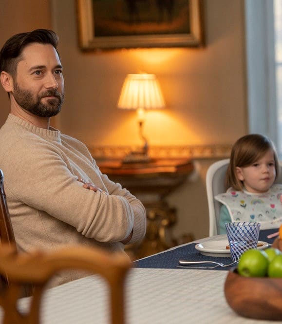 Family time - tall - New Amsterdam Season 3 Episode 4