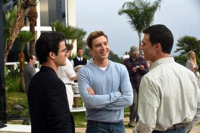 Old Friends- American Crime Story: Versace Season 1 Episode 6