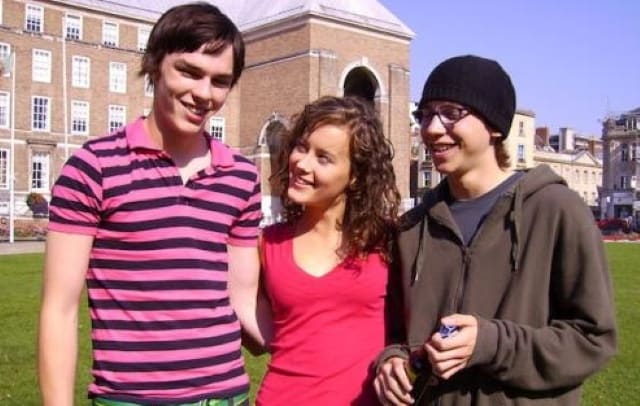 Roundview College -- Skins (UK)