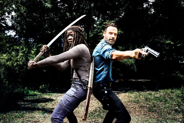 Back To Back - The Walking Dead Season 8 Episode 1
