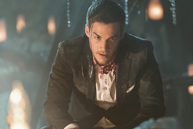 Too Late The Vampire Diaries Season 6 Episode 22 Tv Fanatic