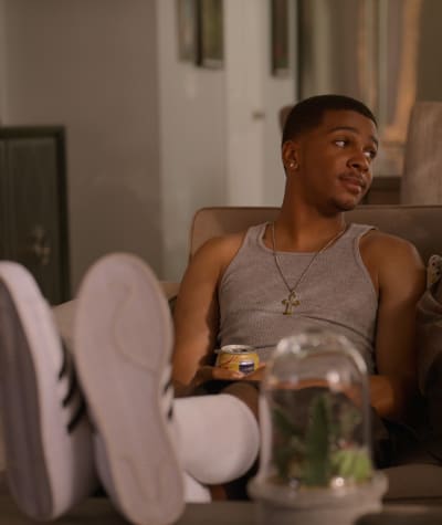 Jamal Chills with Chivo - tall - On My Block Season 4 Episode 8