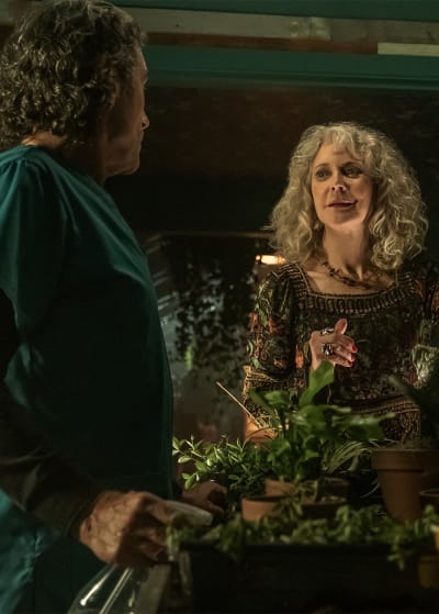 Wednesday Gardens with Demeter - American Gods Season 3 Episode 5