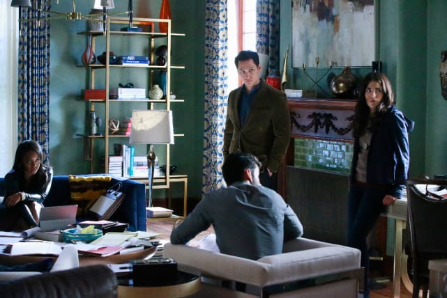 Group Therapy - How To Get Away With Murder Season 2 Episode 6