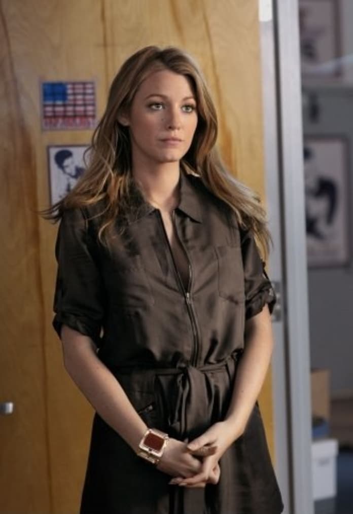 Blake Lively S Hair Featured In The New York Times Tv Fanatic