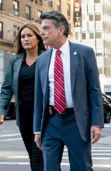 Law Order SVU Season 21 Episode 1 Review I m Going to Make You