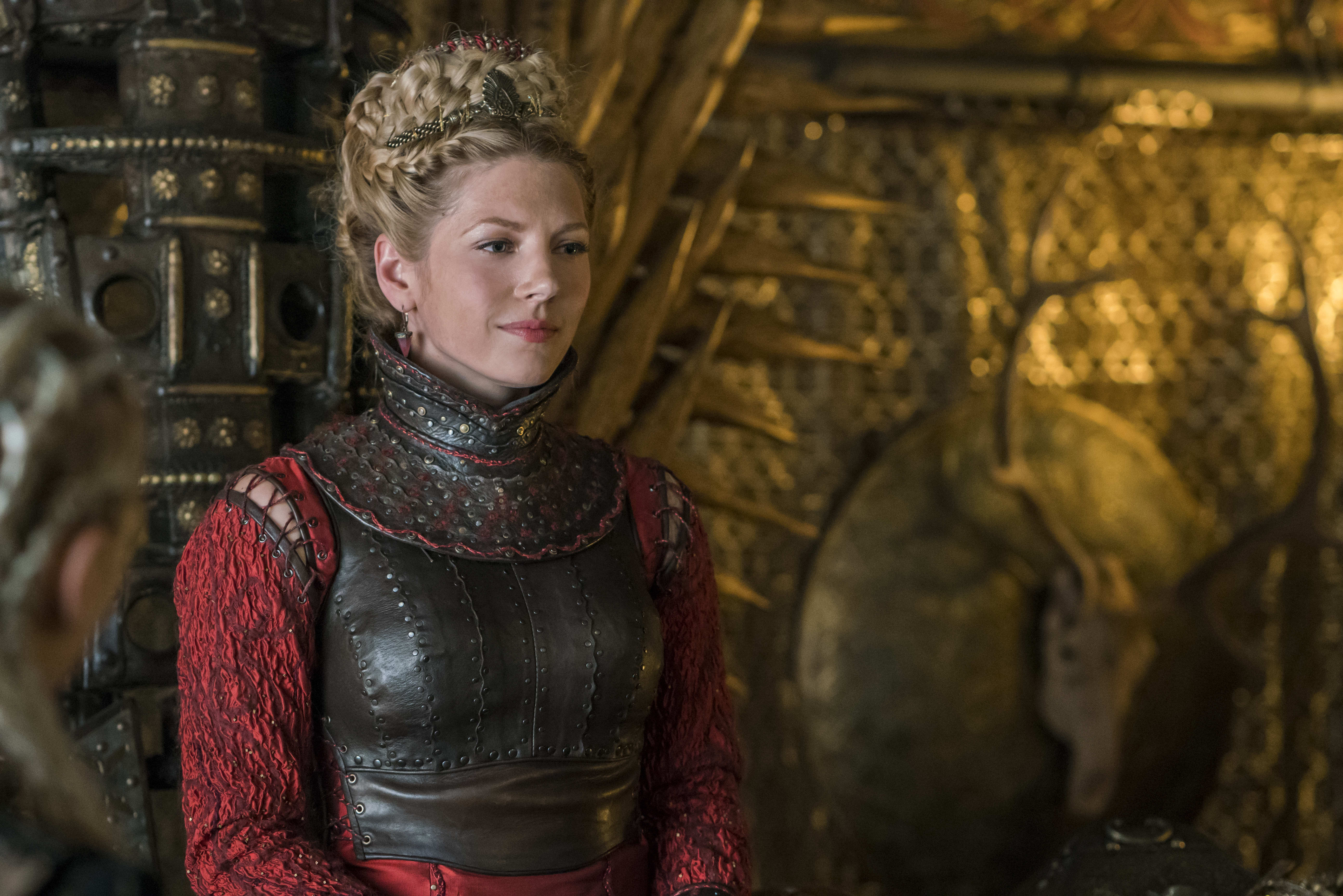 Lagertha in Red Vikings Season 4 Episode 17 TV Fanatic