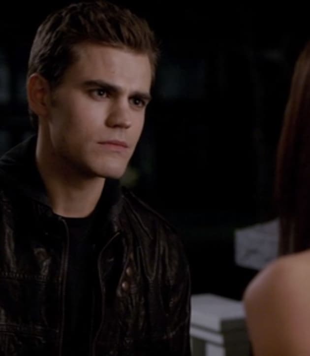 Vampire diaries season 1 episode 1 best sale