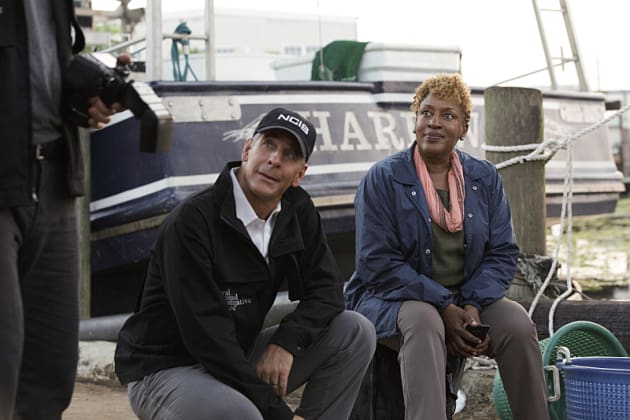 The Mangled Body - NCIS: New Orleans Season 1 Episode 1