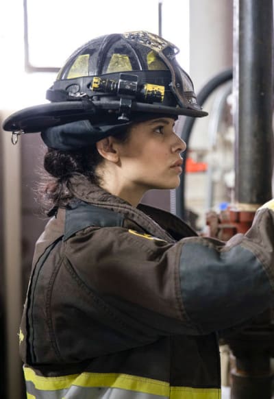 Kidd fuse box - Chicago Fire Season 8 Episode 16