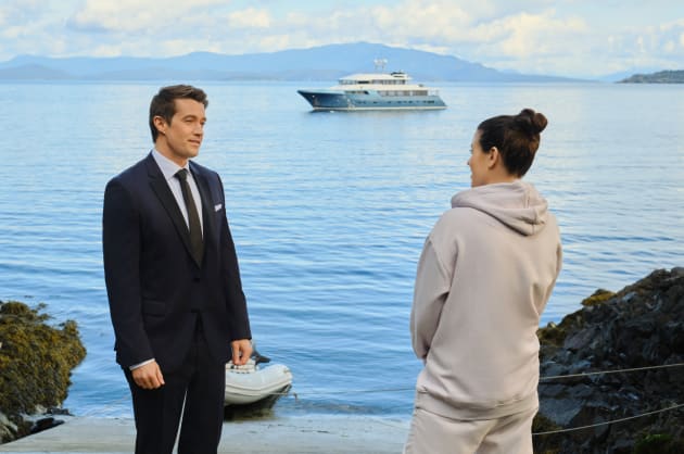 Quite a Proposal Chesapeake Shores Season 6 Episode 1 TV Fanatic