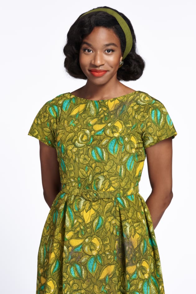 Jaye Ladymore as Claudette TV Fanatic