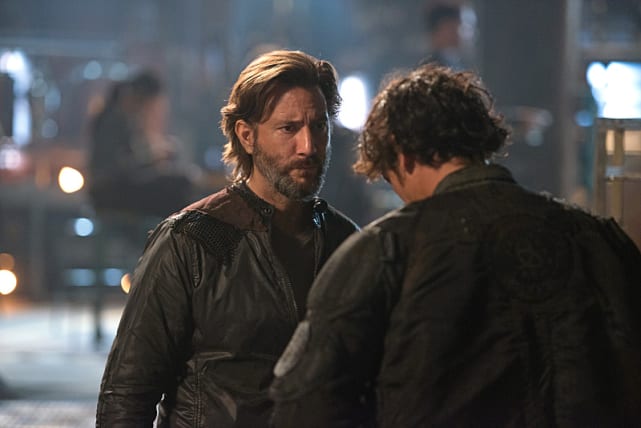 Kane Talks to Bellamy - The 100 Season 3 Episode 6