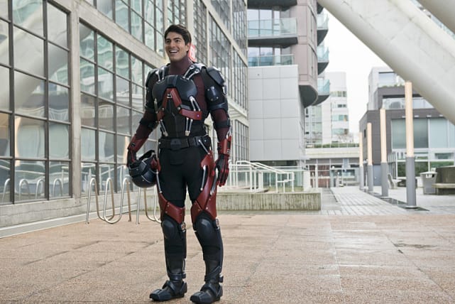 Hi! I'm Ray! - The Flash Season 1 Episode 18