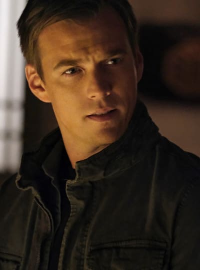 Michael Returns - Supernatural Season 15 Episode 19