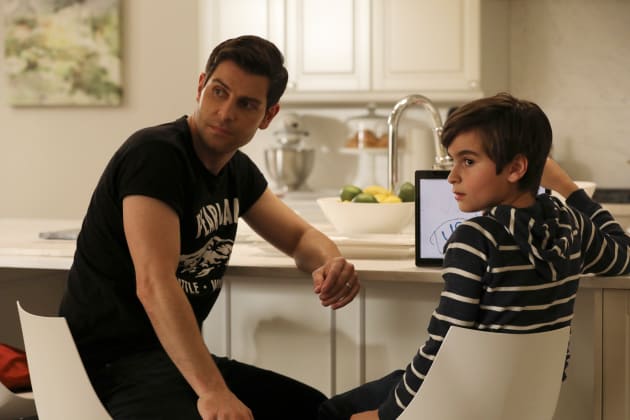 John's Shadow - A Million Little Things Season 1 Episode 2