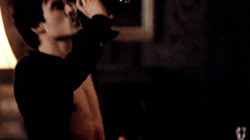 Damon Salvatore - The Vampire Diaries