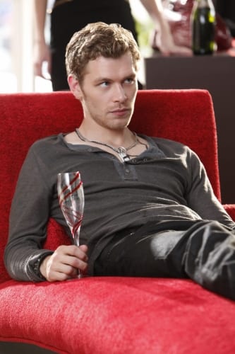 Klaus Kicks Back