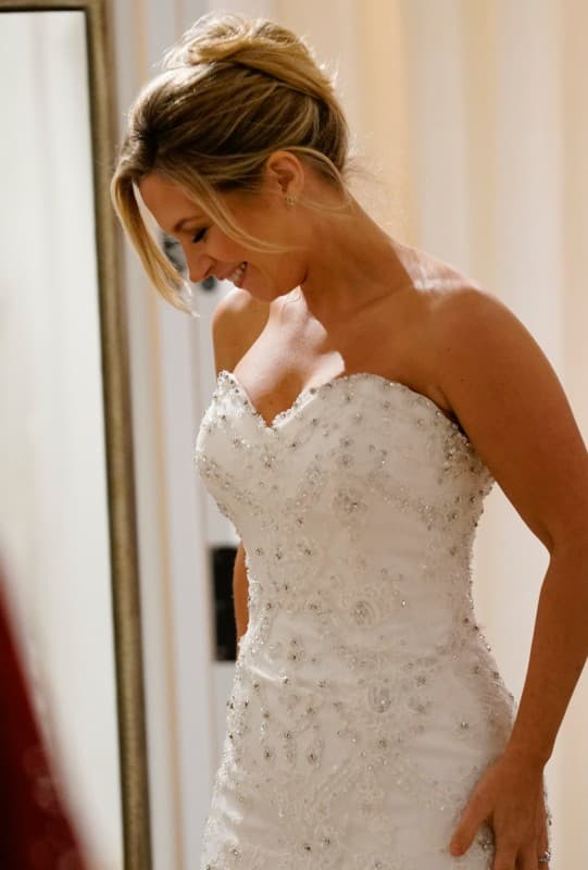 Checking Herself Out - Blue Bloods Season 9 Episode 13