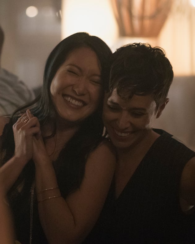 Good Trouble Season 1 Episode 2 Review: The Coterie - TV Fanatic