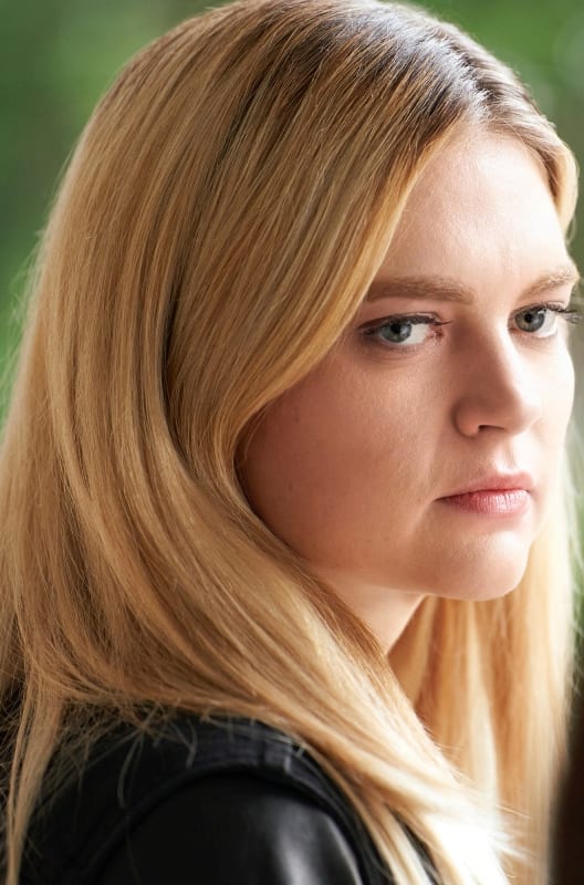 Lizzie scowling to the side - Legacies Season 4 Episode 12