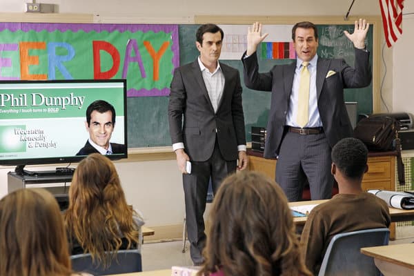 Phil Dunphy vs. Gil Thorpe - Modern Family