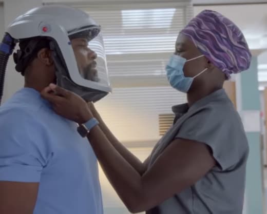 The Resident S4 Promo- mina and aj