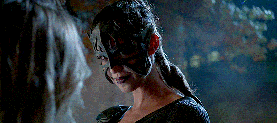 Reign - Supergirl