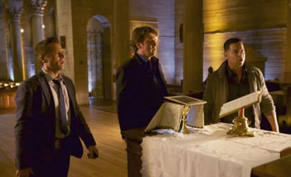 Castle Round Table: Captain vs. Detective Beckett