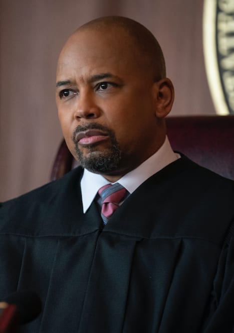 Julius struggle - The Good Fight Season 4 Episode 5