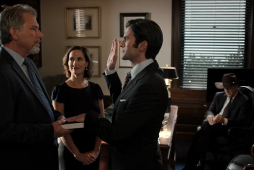 Jamie Gets Sworn In - Yellowstone Season 3 Episode 5