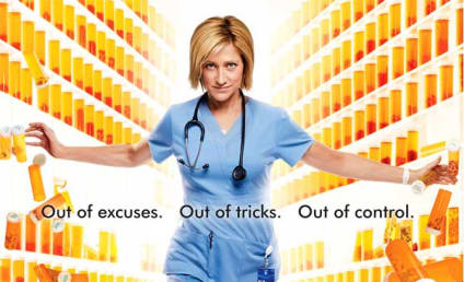 Nurse Jackie Season 4 Poster: Out of Control