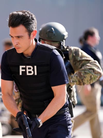 Searching for Suspect - FBI Season 5 Episode 2