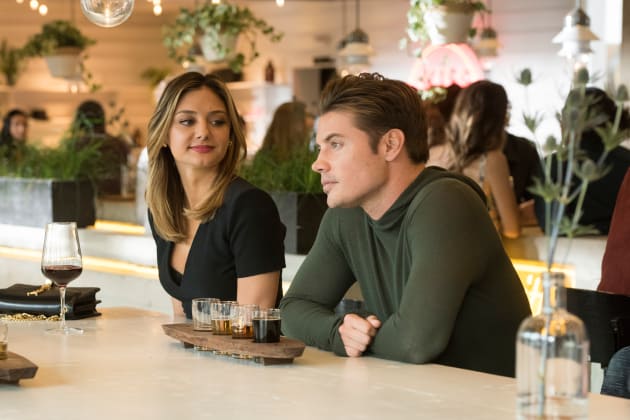 Having Lunch - The Arrangement Season 2 Episode 3