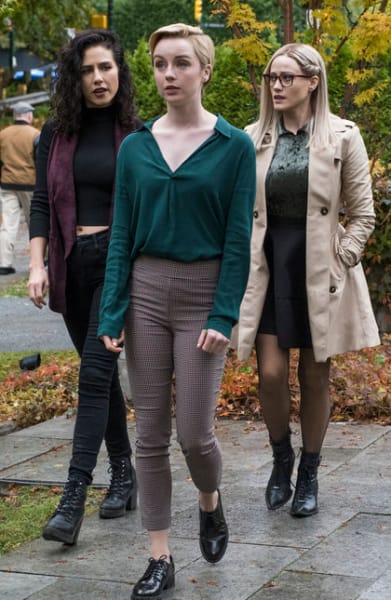 Kady, Alice, Marina walking - The Magicians Season 5 Episode 11