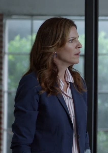 Angela Takes a Stand - Good Trouble Season 1 Episode 13
