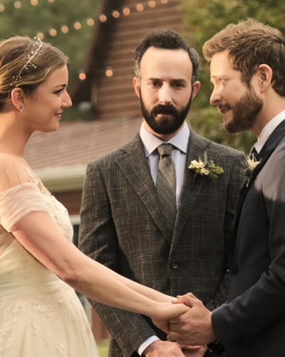 Exchanging Vows - Tall - The Resident Season 4 Episode 1