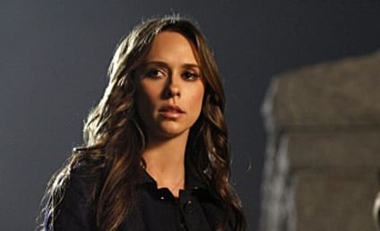 The Ghost Whisperer Review: "Old Sins Cast Long Shadows"